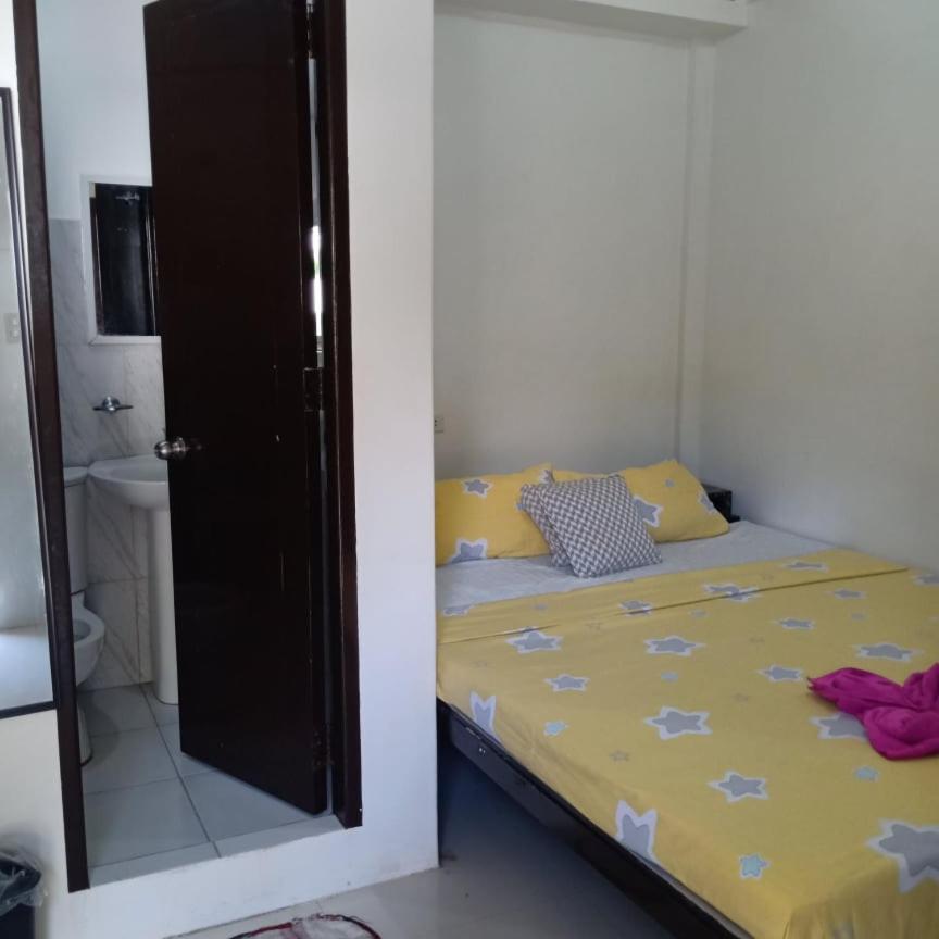 Chelle'S Apartelle-Inn El Nido Ngoại thất bức ảnh